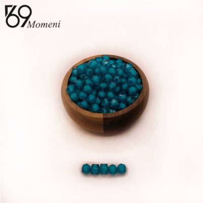 مهره مکعبی سایز ۱۰ رنگ آبی شفاف